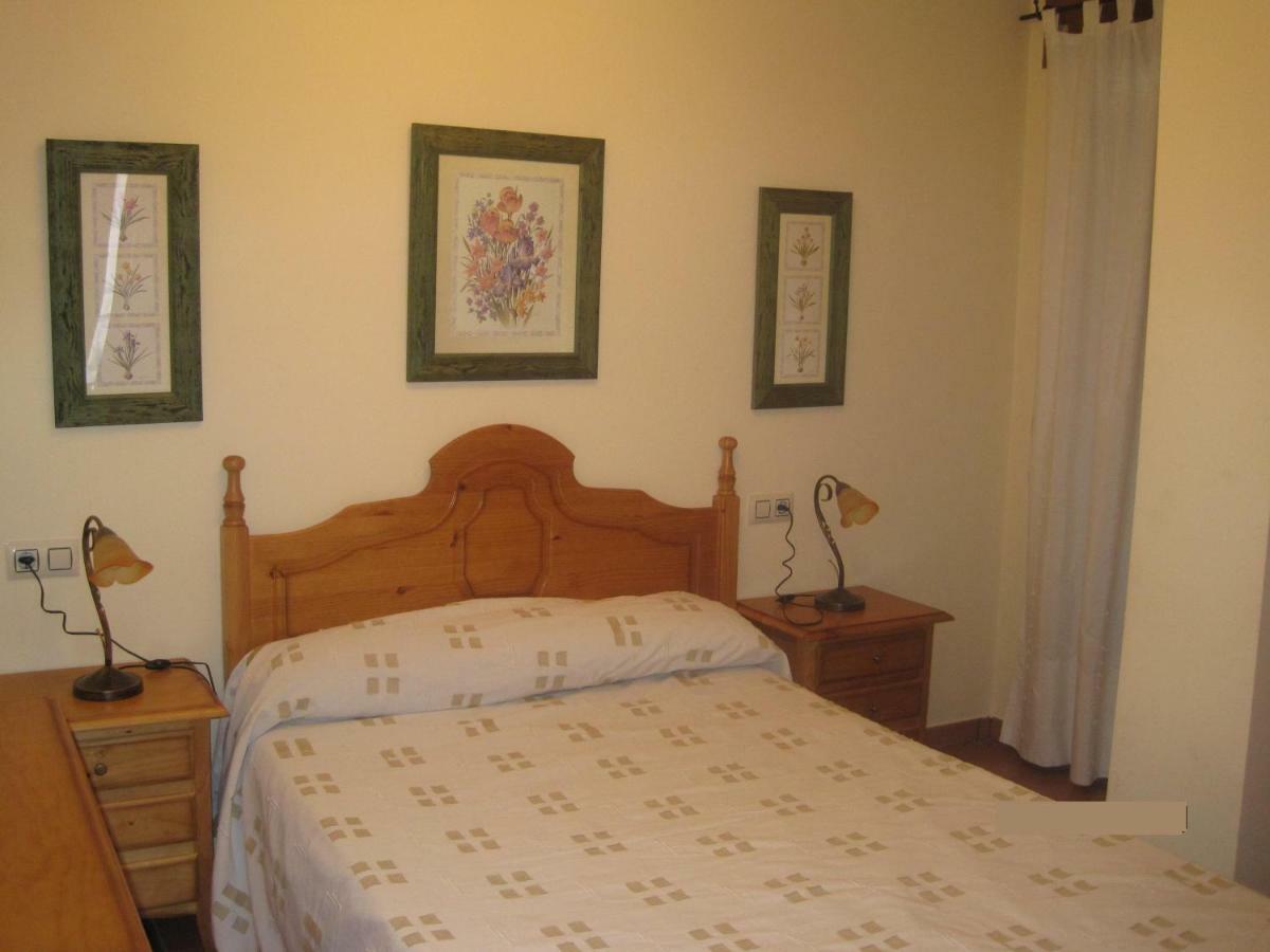 Rural Lobo Apartment Ucero